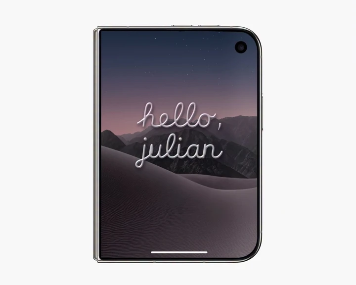 Apple напишет имя покупателя на экране приветствия iPhone Duo