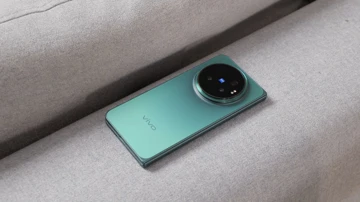 ВИДЕО: обзор Vivo X Fold 6 – лучший Fold классического формата?