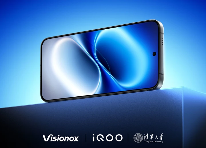 Экран iQOO Neo 12 представлен официально