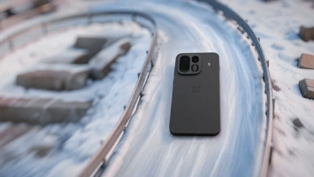 OnePlus Ace 7 и 7 Pro красуются на живых фото до анонса 