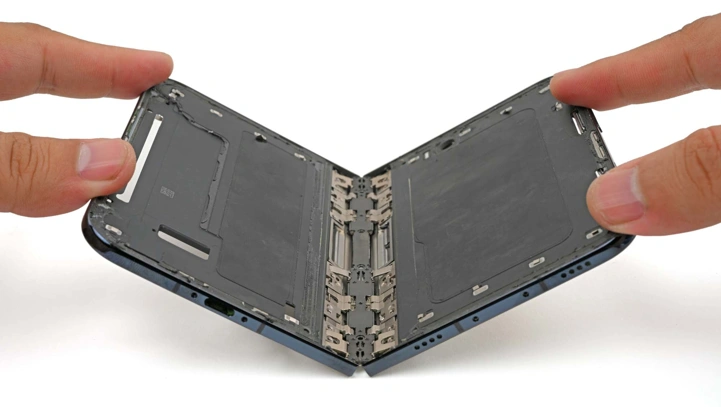 Лучший в индустрии? iPhone Duo получил оценку ремонтопригодности от iFixit