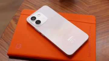 ВИДЕО: обзор Redmi Note 17 Pro Max за минуту – долгоживущий смартфон-хамелеон