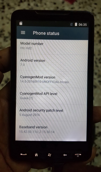   :  HTC HD2  Android Nougat 