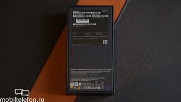 Распаковка ASUS Zenfone 4