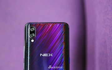 Vivo NEX S      