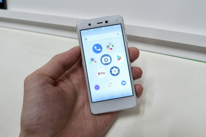  Rakuten Mini:  iPhone SE   16- 