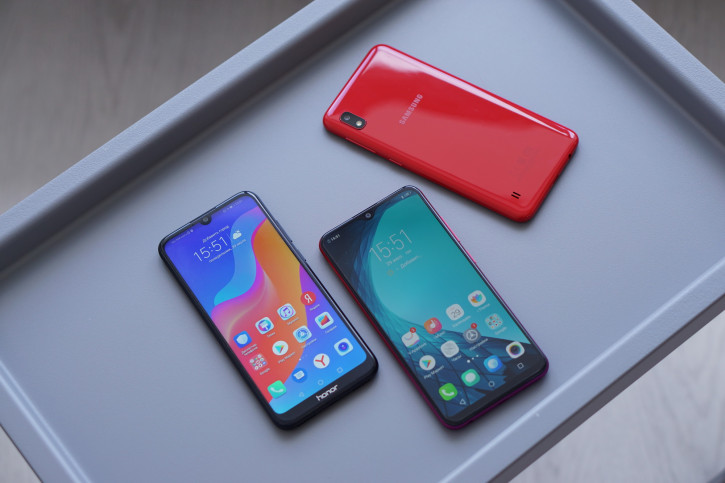   10 000 : Honor 8A  Vivo Y91c  Galaxy A10