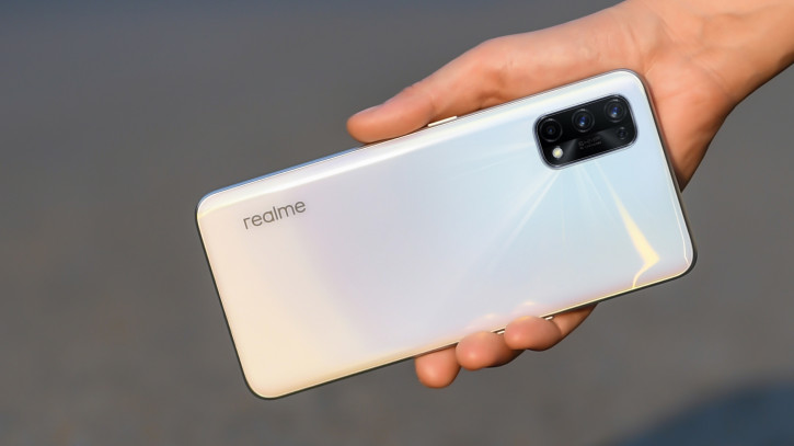 Анонс Realme X7 Pro - средний класс со стереодинамиками, NFC и Wi-Fi 6