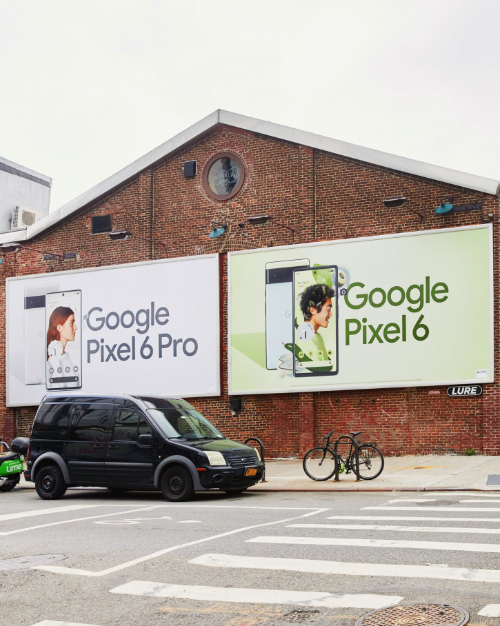 Уличные плакаты Pixel 6 и Pixel 6 Pro уточнили разницу в дизайне