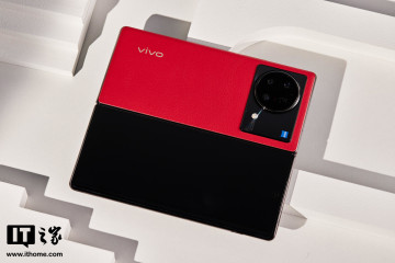 Живые фото Vivo X Fold+