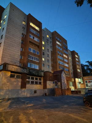 Обзор iQOO 11 и 11S: быстрые флагманы без ставки на камеру