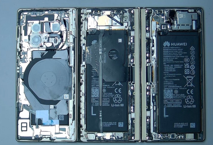    Huawei Mate XT:   ?