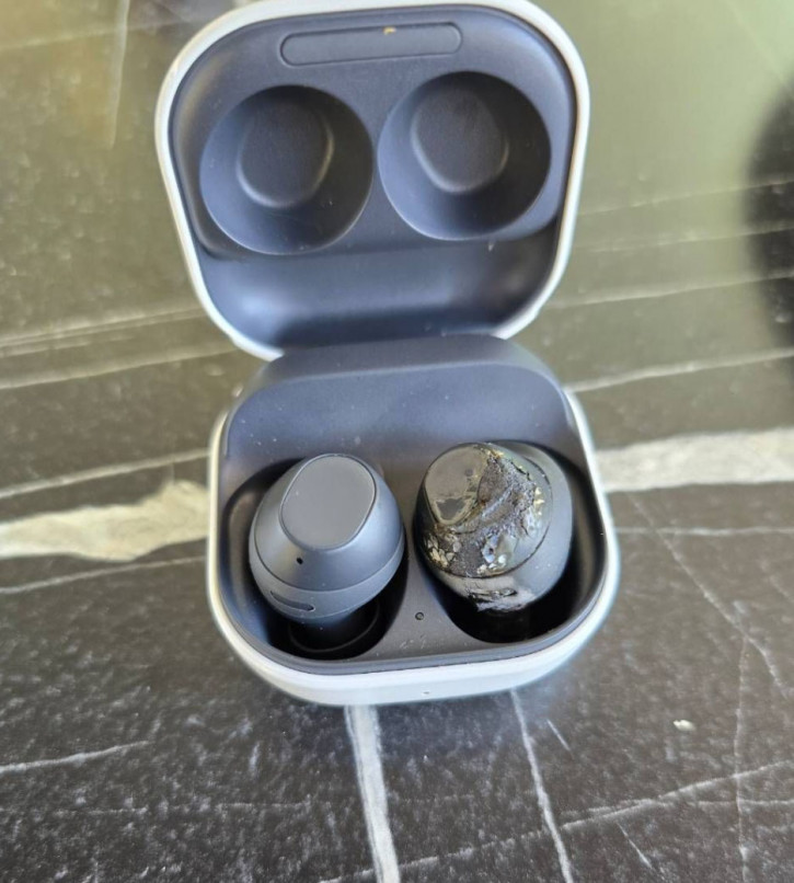 Samsung Galaxy Buds FE   ,    