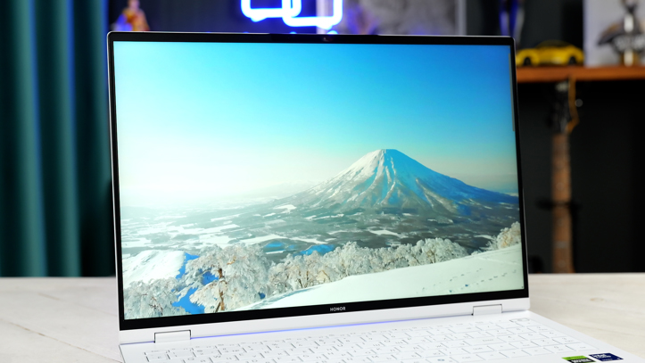 Обзор Honor MagicBook Pro 16 Hunter 2025: игровой ноутбук с RTX5060