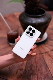 Meizu 22 уже красуется на студийных фото во всех расцветках