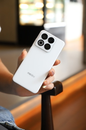 Meizu 22 уже красуется на студийных фото во всех расцветках