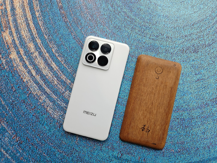 Meizu 22 уже красуется на студийных фото во всех расцветках