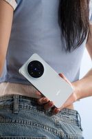 Vivo X300 и X300 Pro во всех цветах на студийных фото задолго до анонса