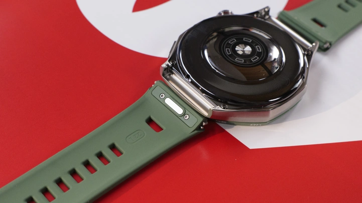 Обзор HUAWEI WATCH GT 7 Pro: смарт-часы для тех, кто следит за собой