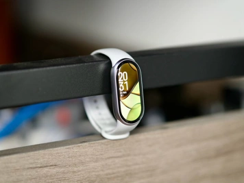 Xiaomi Band 11 уже красуется на студийных фото и видео