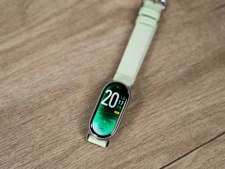 Xiaomi Band 11 уже красуется на студийных фото и видео