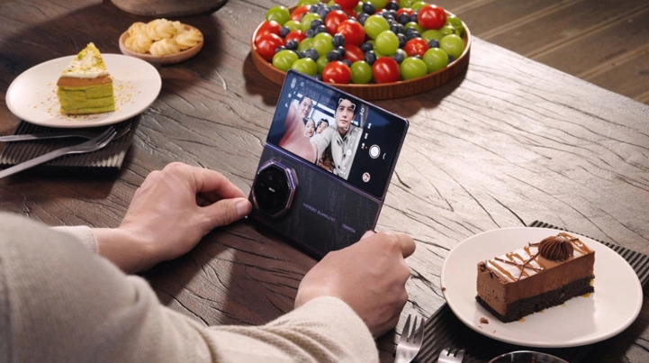Анонс Huawei Mate XT 2 – переработанная трикладушка за 400 000 рублей