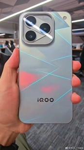 iQOO 16 в полный рост показали на шпионских снимках