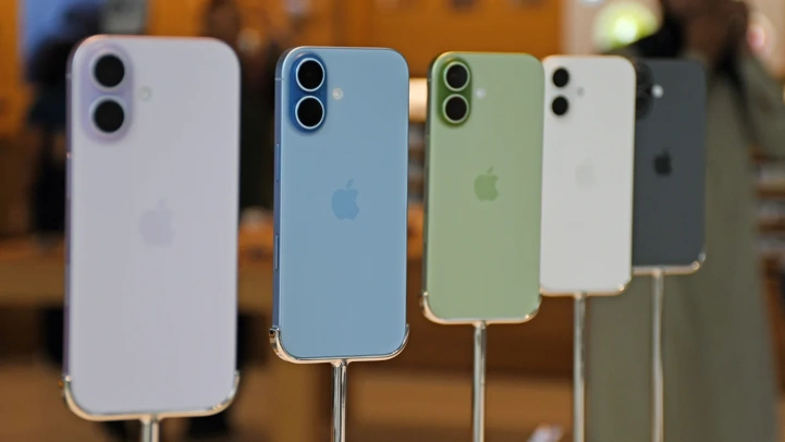Apple подняла цены старых iPhone после презентации новых