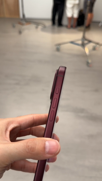 Живые фото и видео iPhone Duo и iPhone 18 Pro