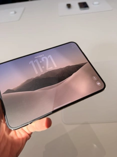 Живые фото и видео iPhone Duo и iPhone 18 Pro