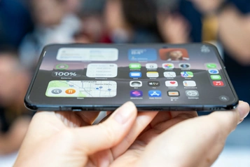Живые фото и видео iPhone Duo и iPhone 18 Pro