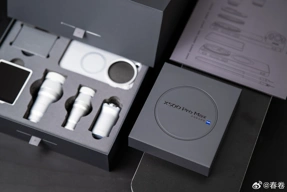 Живые фото и видео Vivo X500 и X500 Pro Max