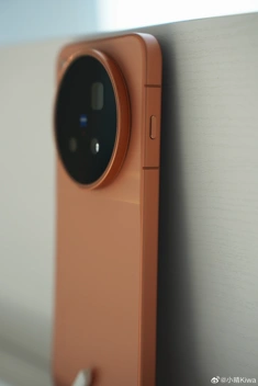 Живые фото и видео Vivo X500 и X500 Pro Max