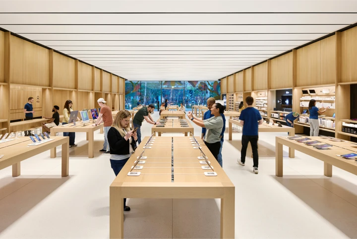 Apple готовит крупную реорганизацию розничных магазинов