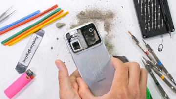 Honor Robot Phone испытали в жестоких тестах на прочность