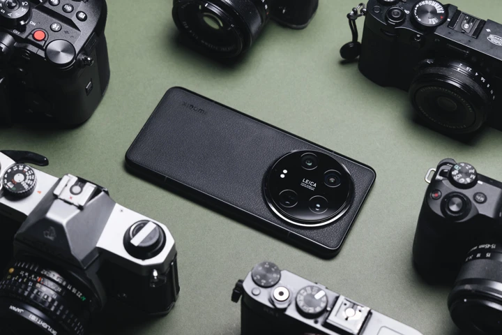 Xiaomi 14 Ultra по скидке на AliExpress: антикризисный фотофлагман