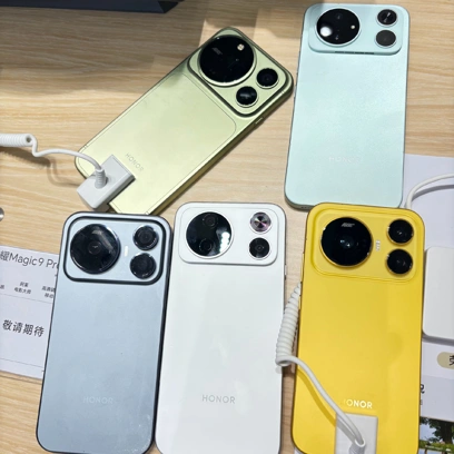 Живые фото и видео Honor Magic 9, Magic 9 Super Edition и Magic 9 Pro Max