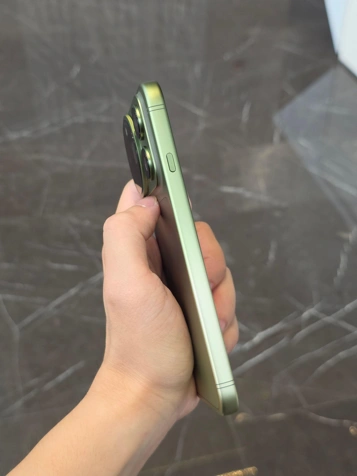 Живые фото и видео Honor Magic 9, Magic 9 Super Edition и Magic 9 Pro Max