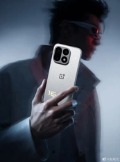 Распаковка OnePlus 16: первый взгляд на живых фото и видео