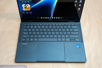 Живые фото и видео первых Googlebook
