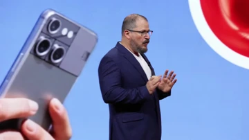 Qualcomm показала странные смартфоны на Snapdragon Summit