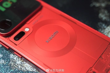 Xiaomi вернула прозрачные флагманы спустя шесть лет