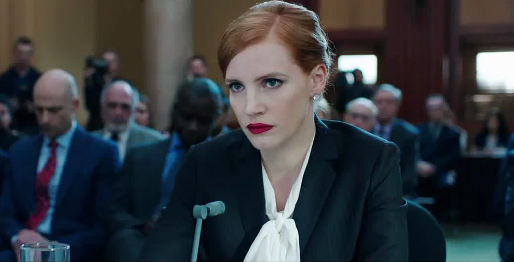 В «Опасной игре Слоун» Джессика Честейн играет совершенного вымирающего динозавра