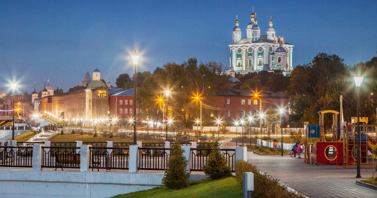 Москвичи в ереванском ресторане