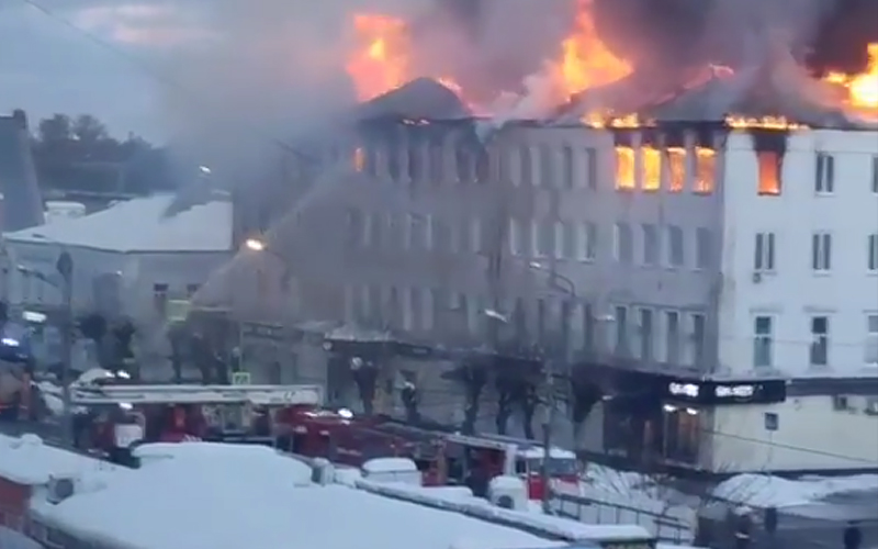 Видео с городского парка в Орехово-Зуево сняли очевидцы после ЧП на аттракционе