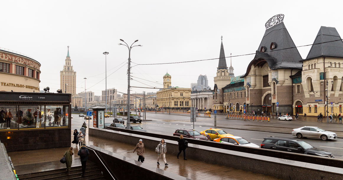 Фото трех вокзалов в москве