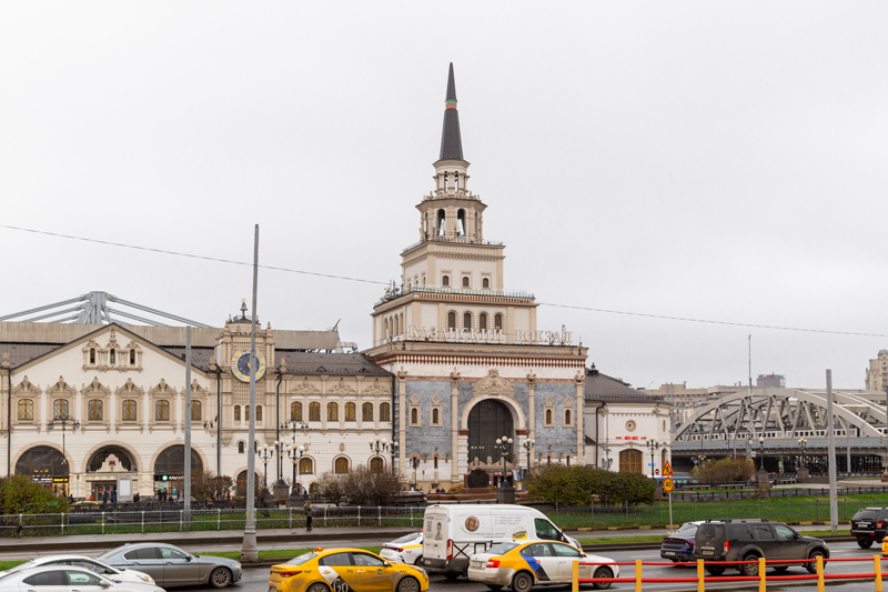 Какие вокзалы в москве на площади. Сколько вокзалов в Москве. Вокзал Казань. Какие вокзалы на площади трех вокзалов.