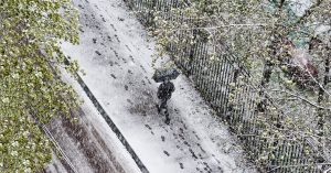 На Пасху в Москве обещают снег и гололедицу