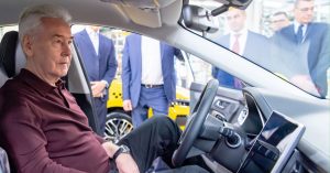 Собянин: желающему вернуться в Москву Renault «вряд ли что-то светит»