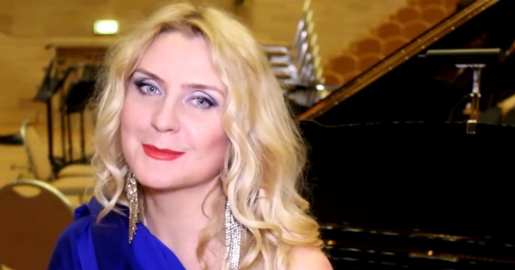 Вера Кононова